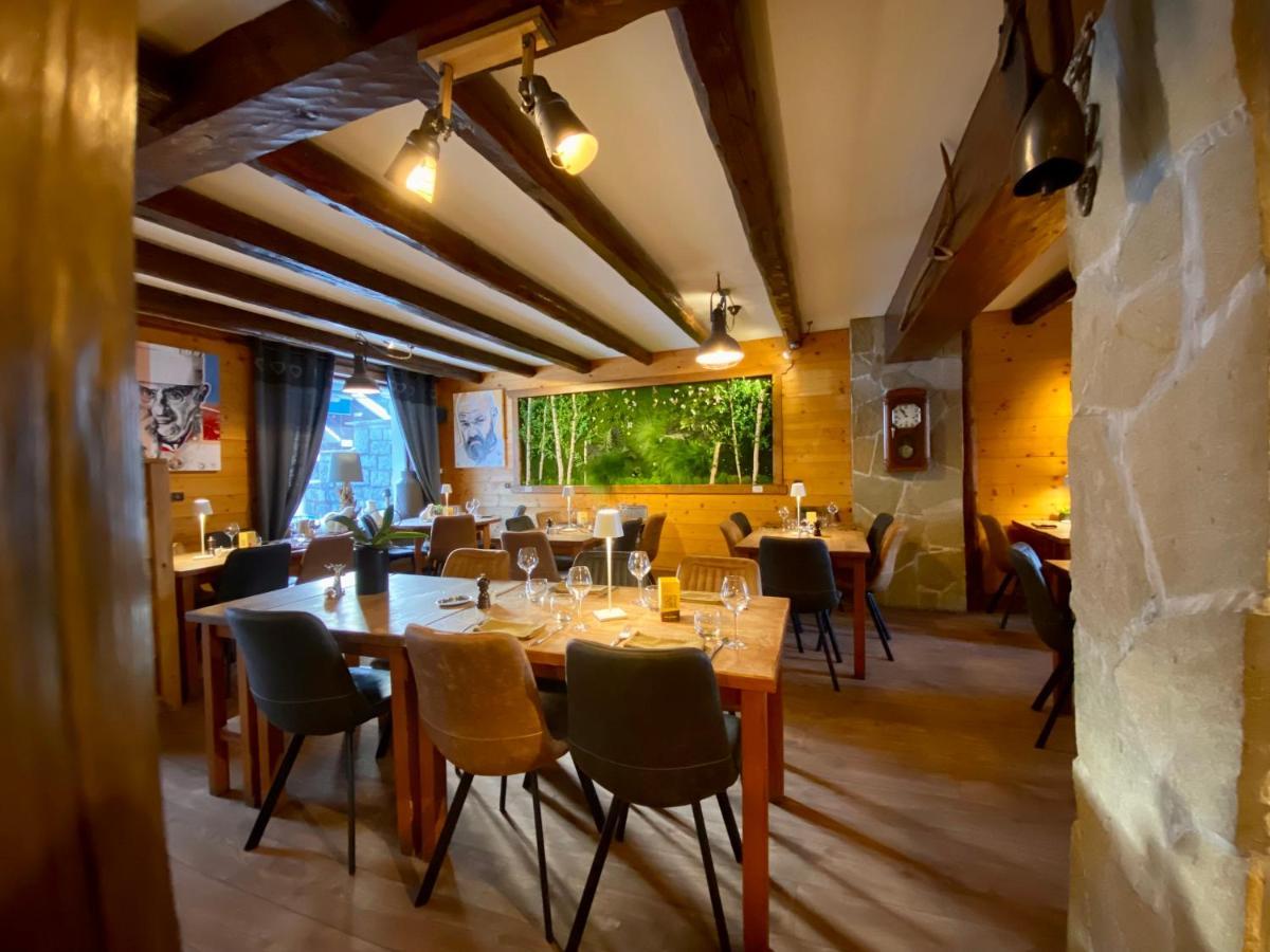 Logis Hotel Les Ancolies Arêches Exteriör bild